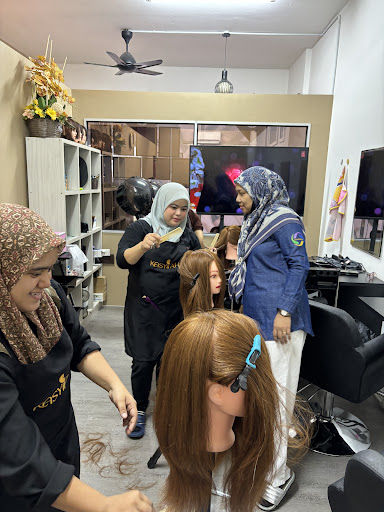 Kasyifah Salon Muslimah Premium