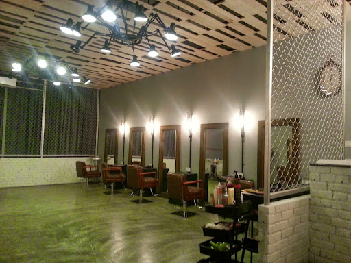 Workz.a.head Hair Salon| Academy