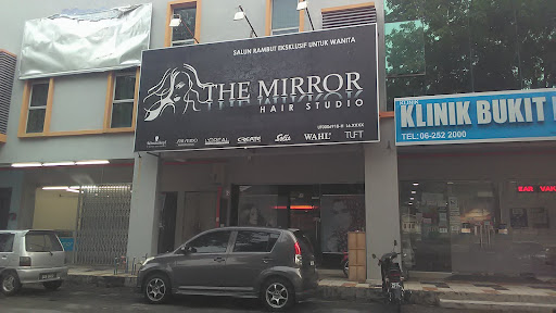 The Mirror Hair Studio