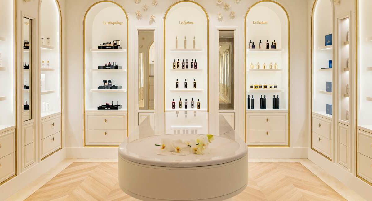 Salon Kecantikan Rambut Paris – Potongan & Warna Rambut Trendy, Layanan Premium