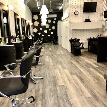 Studio Kecantikan & Rambut Glamour – Salon Premium di Malaysia | Potongan & Jilatan Terbaru
