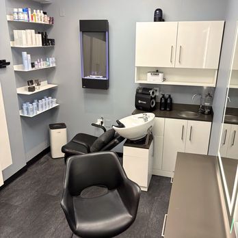 Hair Mansion Salon – Salon Rambut Mewah dengan Perkhidmatan Styling & Rawatan Profesional