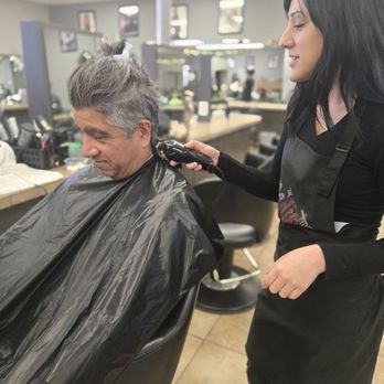 AZ Academy & Salon Rambut - Pendidikan Kecantikan & Perkhidmatan Penataan Rambut Profesional