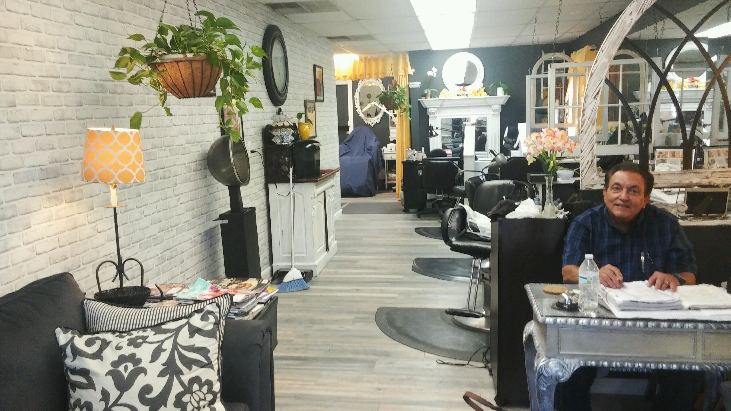 Studio Kecantikan Vic: Salon Rambut & Solek Profesional di Kuala Lumpur