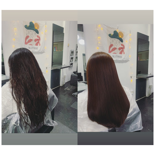 XPro Hair Saloon – Salon Gaya Moden, Potongan Rambut Profesional, Perawatan Kecantikan