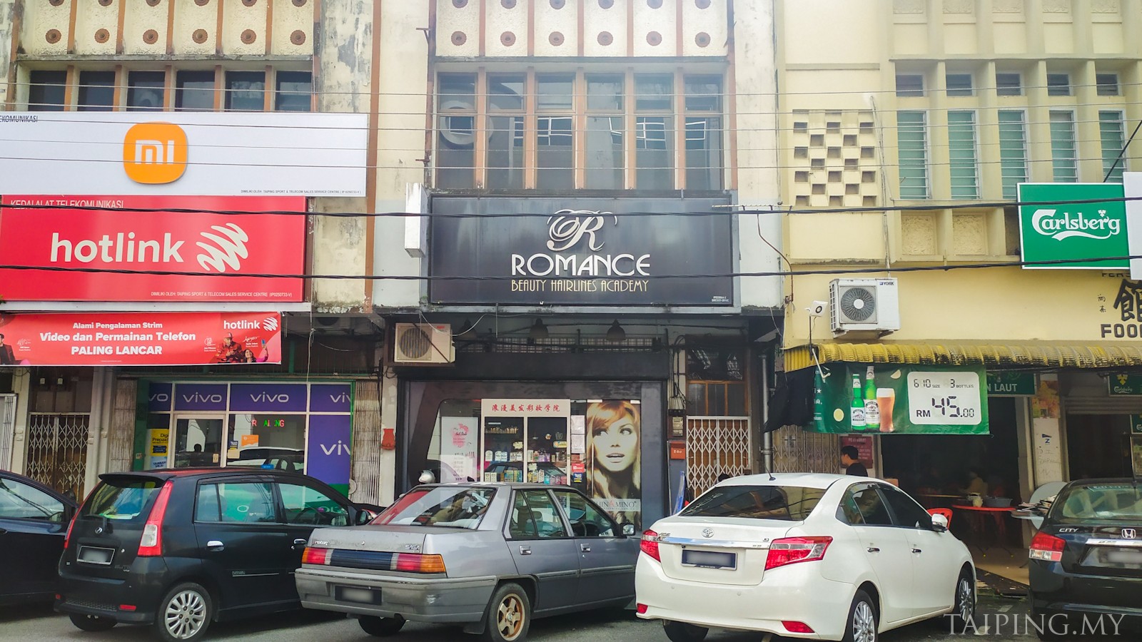 Akademi Hairlines Romance Beauty – Kursus Penjagaan & Gaya Rambut Profesional