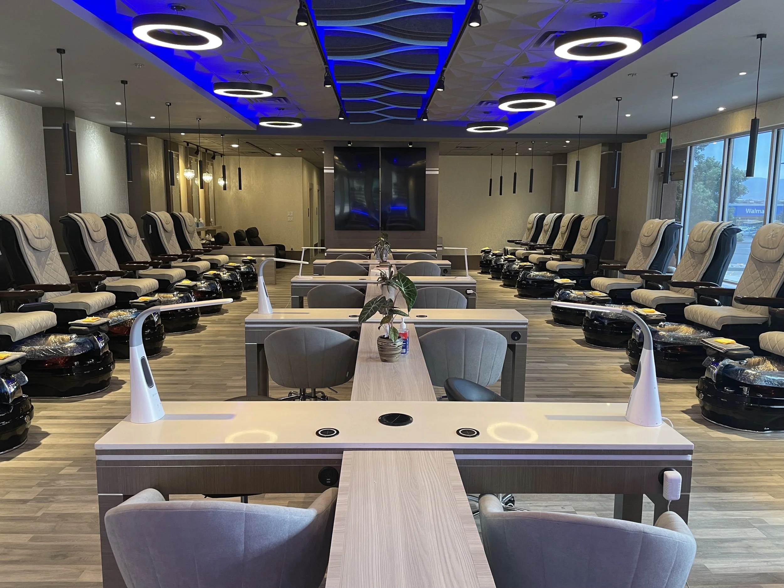 HER PLACE Beauty & Nail Spa – Rawatan Kecantikan & Manikur Premium di Bandar