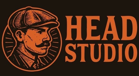 HEADSTUDIO Barbershop – Potongan Rambut Bergaya, Grooming Profesional, Suasana Moden