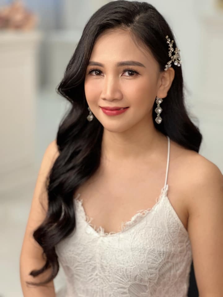 Ai Rong – Artis Makeup Profesional sejak 2014 | Portfolio Kecantikan Terbaru