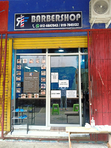 RF Barbershop RanaU – Potongan Gaya Terkini, Perkhidmatan Profesional & Suasana Moden