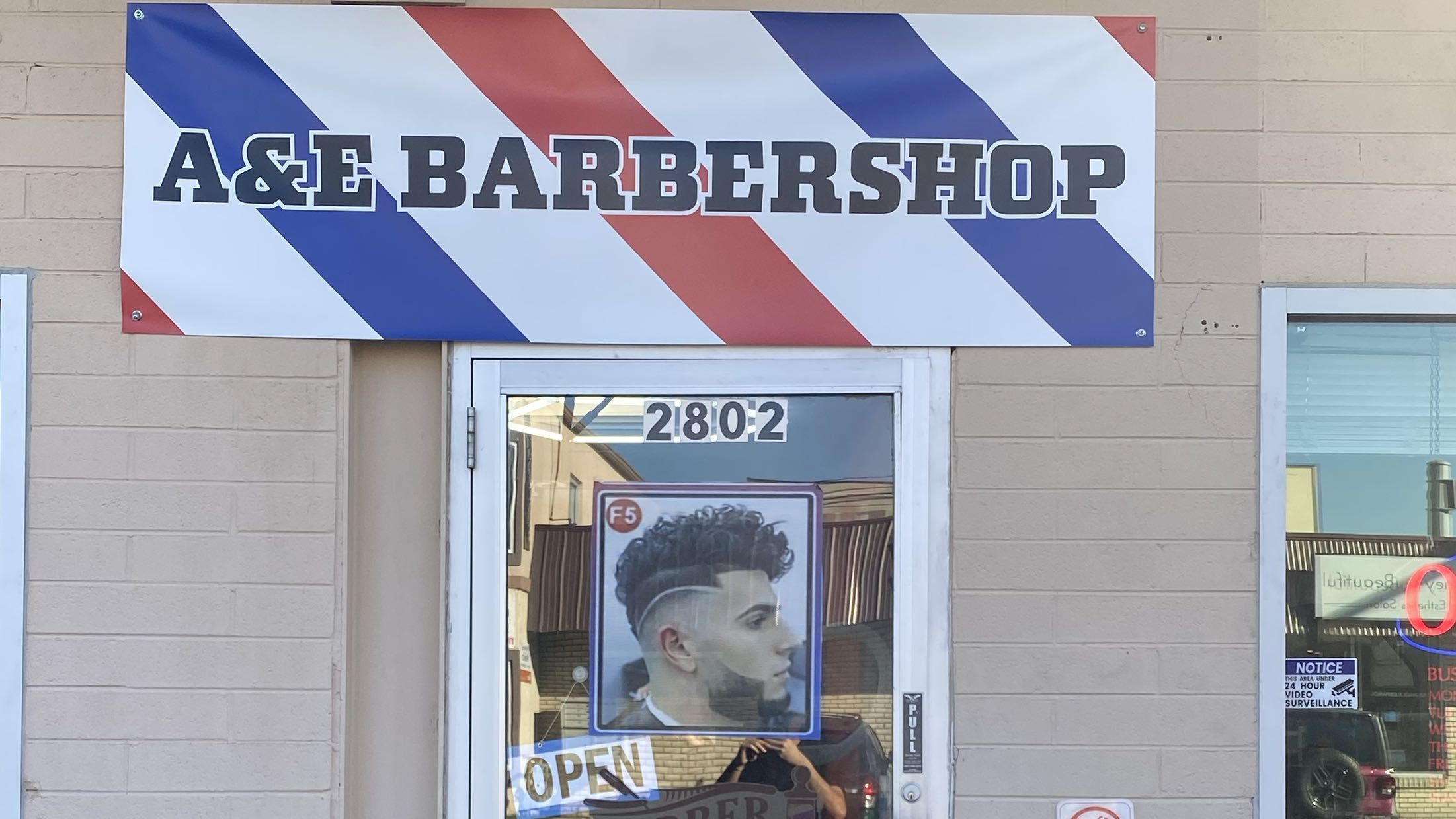 A&E Barbershop – Gaya Potongan Rambut Moden & Tradisional, Kemewahan & Kepuasan Pelanggan