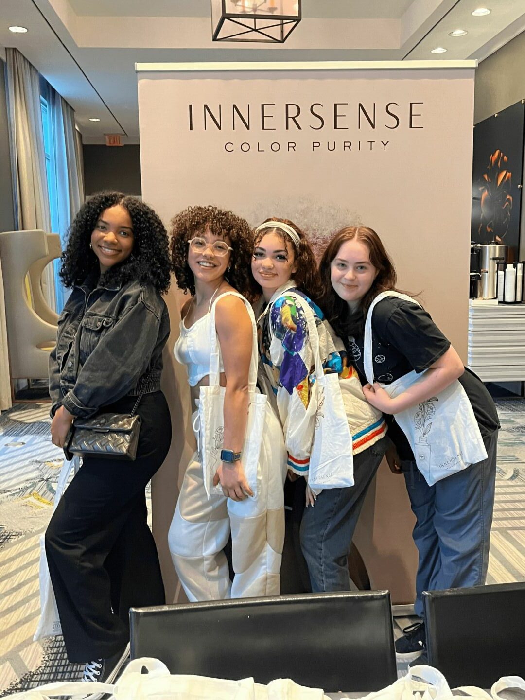 Xian Hair Studio – Salon Rambut Premium di Kuala Lumpur, Potong & Warna Rambut Bergaya