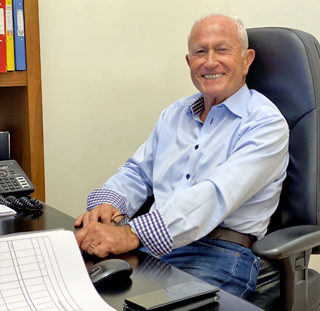 Alan D Saloon – Potret Kualiti Tinggi | Fotografi Profesional | Seni & Gaya