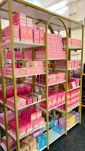 SHEERA Salon Muslimah & Kosmetik – Kecantikan Hijab, Rawatan Rambut & Muka Premium