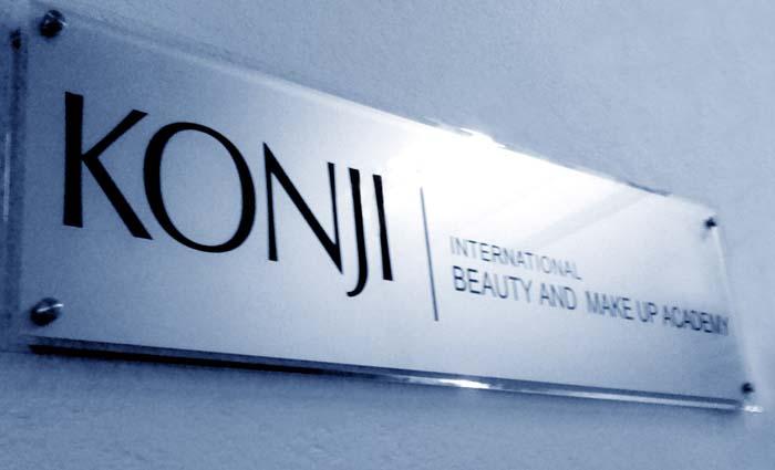 Konji International Academy - Pendidikan Berkualiti Global, Kursus Bahasa & Teknologi