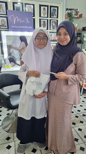 Mia Muslimah Salon - Gaya Rambut Moden untuk Wanita Muslim | Perkhidmatan Kecantikan Profesional