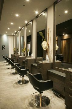 Stesen Rambut Terbaik: Gaya Rambut Profesional dengan Tips & Inspirasi