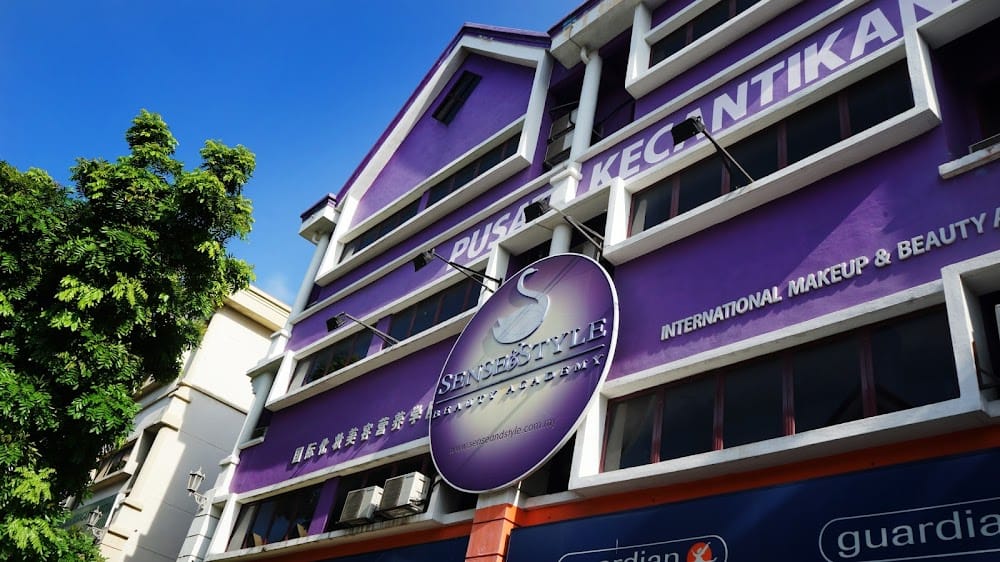 Kelas Makeup & Nail di Sunway – Akademi Sense & Style – Latihan Profesional Kecantikan 2024