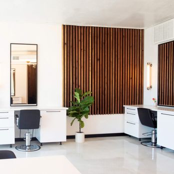 Shins Hair Studio & Academy – Styling Rambut Profesional, Kursus Kecantikan & Trend Terkini