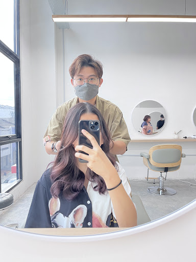 Kaze Hair Salon di Bandar Menjalara – Gaya Rambut Moden & Perkhidmatan Profesional