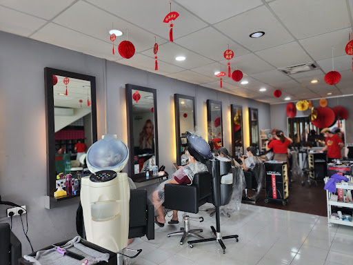 Hair Talk 2 Boutique – Inspirasi Gaya Rambut & Trend Kecantikan