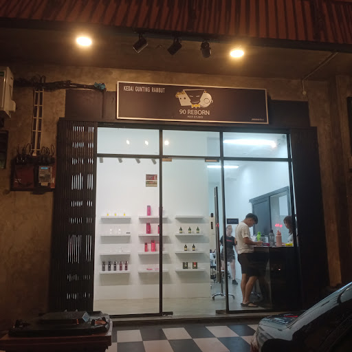 Akademi Rambut Terbaik di Daerah Pontian – Panduan Lengkap Pilihan Salon & Kursus Styling