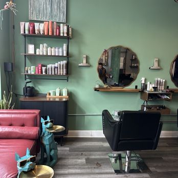 E Stylish Hair Studio & Academy - Salon Kecantikan & Pendidikan Penggayaan Rambut Profesional