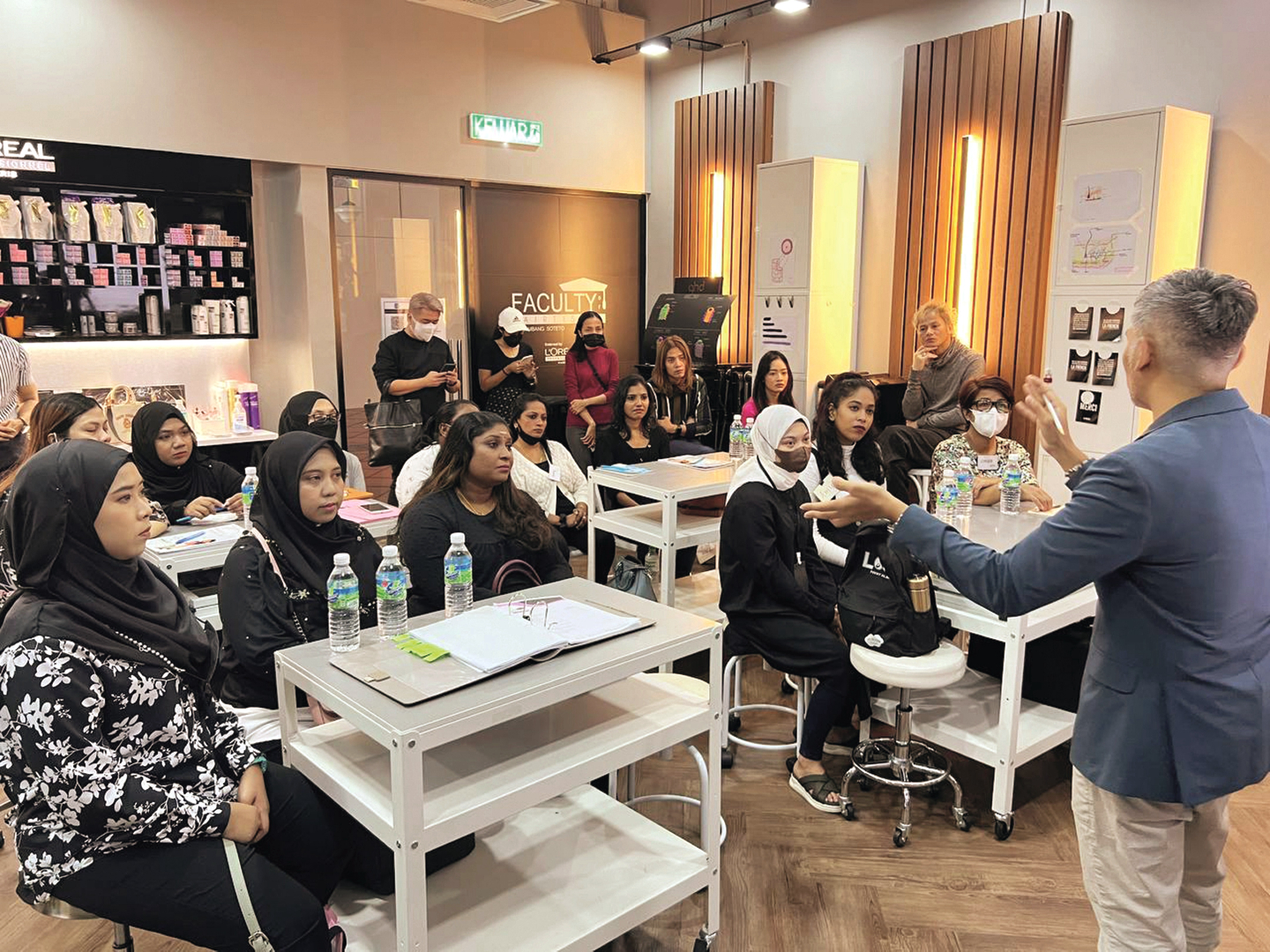 L’Oréal Academy Johor Bahru – Kursus Kecantikan Profesional & Latihan Kecantikan Terkini