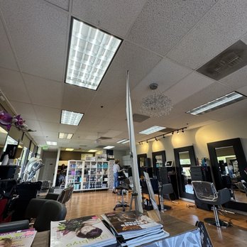 Elly Salon – Pusat Kecantikan & Potongan Rambut Terbaik di Kuala Lumpur