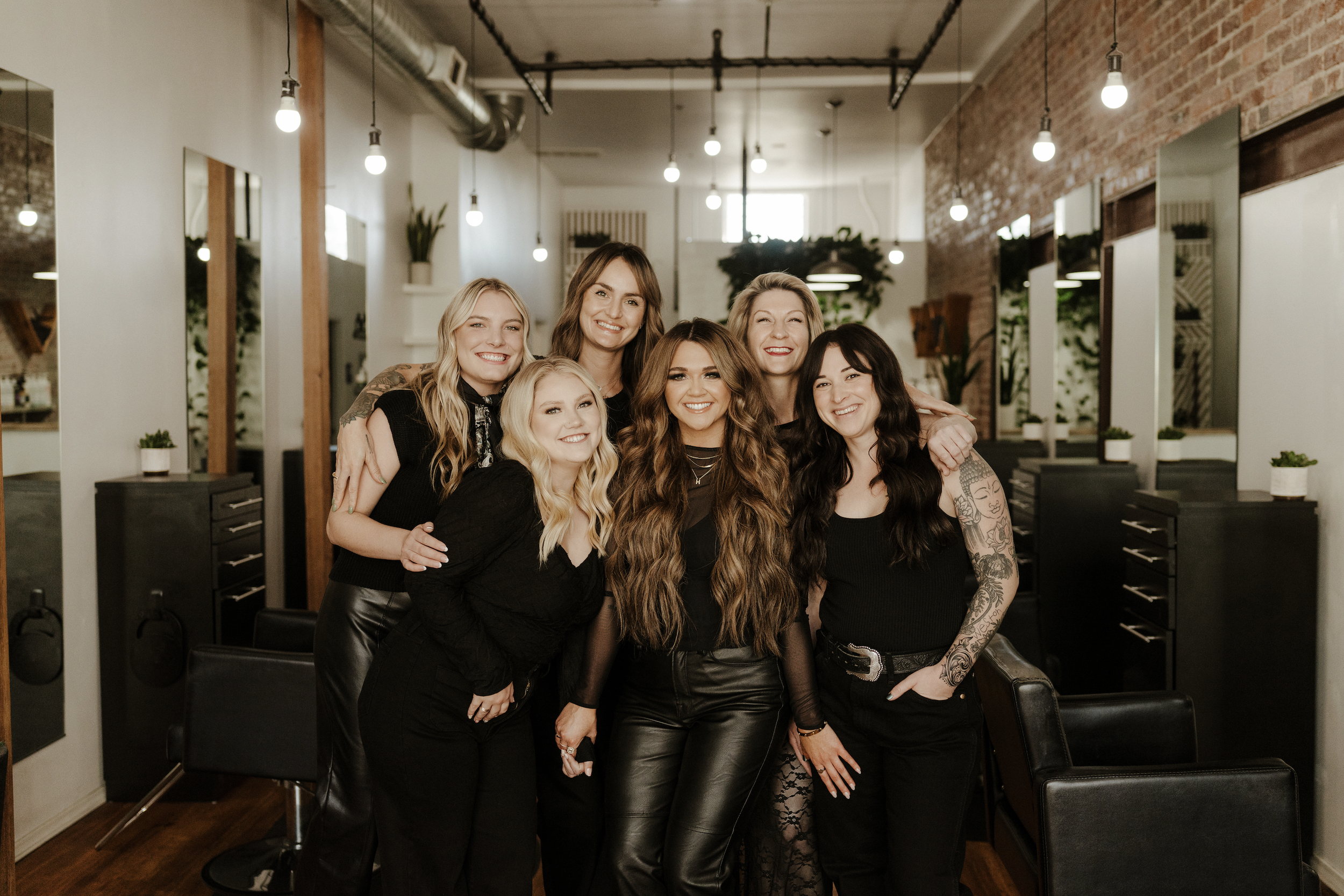 Salon Rambut Heritage – Gaya Eksklusif, Servis Profesional & Trend Terkini