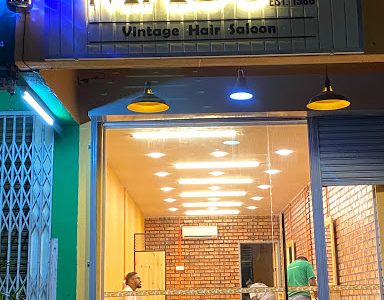 Kedai Gunting Rambut Maju – Salon Hair Trendy di Kuala Lumpur | Potongan Profesional & Gaya Terkini