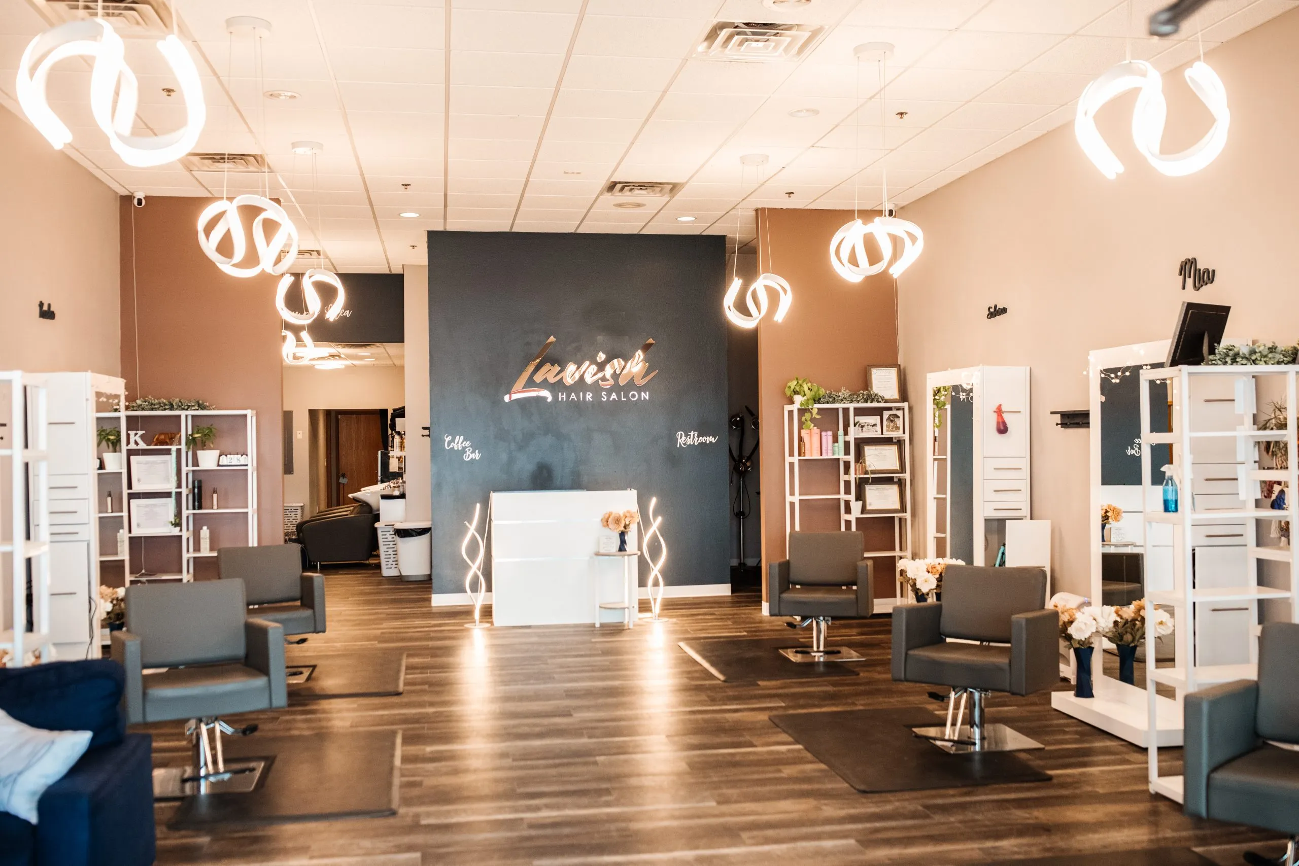 Studio Rambut Mewah - Gaya & Penataan Rambut Premium, Inspirasi Kecantikan