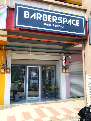 Barberspace Hair Studio – Potong Rambut & Gaya Lelaki Terbaik di Kota, Salon Moden & Profesional