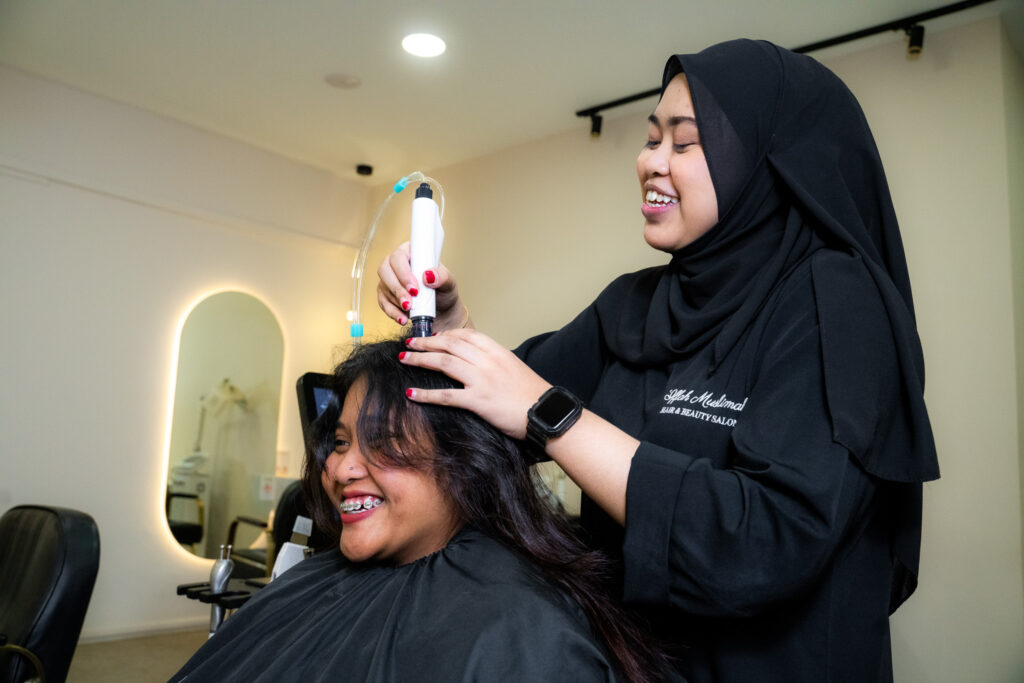 Salon Kecantikan Muslimah: Potongan Rambut & Rawatan Kecantikan Profesional